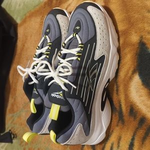 Reebox Classics DMX Series 2200 Trainer